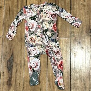 Posh Peanut Floral ruffle Footed romper 3-6 months